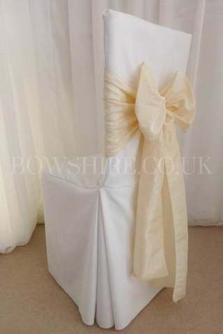 Ivory Taffeta Sash for hire, sashes by Bows Hire
