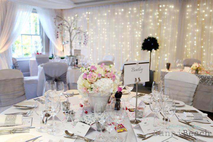Alexander House wedding decoration by Bows Hire, photo 5