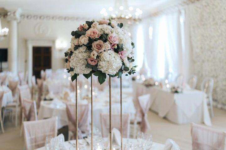 Buxted Park Hotel wedding decoration by Bows Hire, photo 7